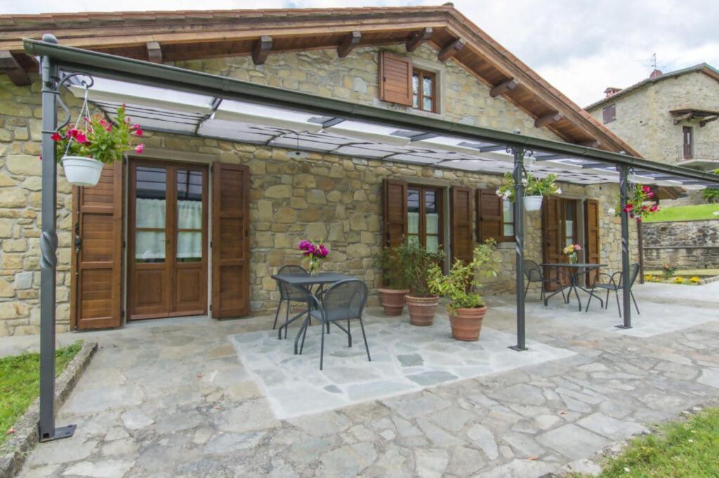Agriturismo Podere La Casaccia Poppi Exterior foto